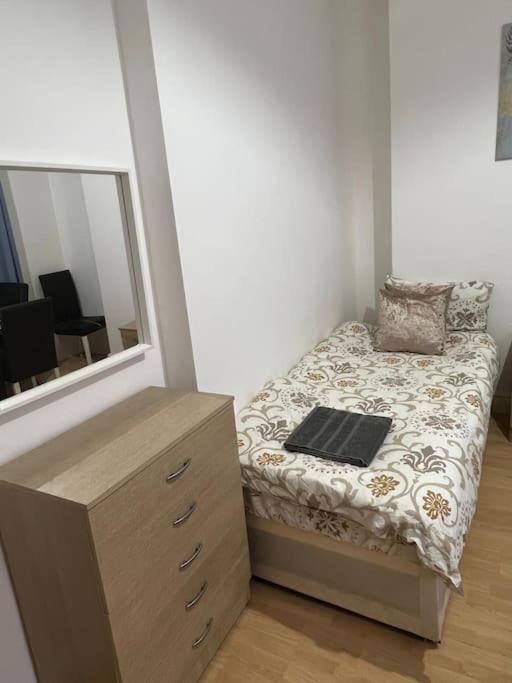 001- Lovely 3-Bedroom Very Close To Oxford Street Londen Buitenkant foto